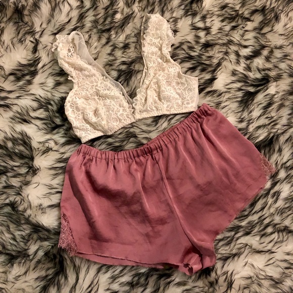 Lingerie Sets ✨⭐️♥️♻️🫢 - Picture 2 of 6